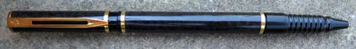 WATERMAN LAUREAT 1 ROLLERBALL. Gloss black with gold plated trim.